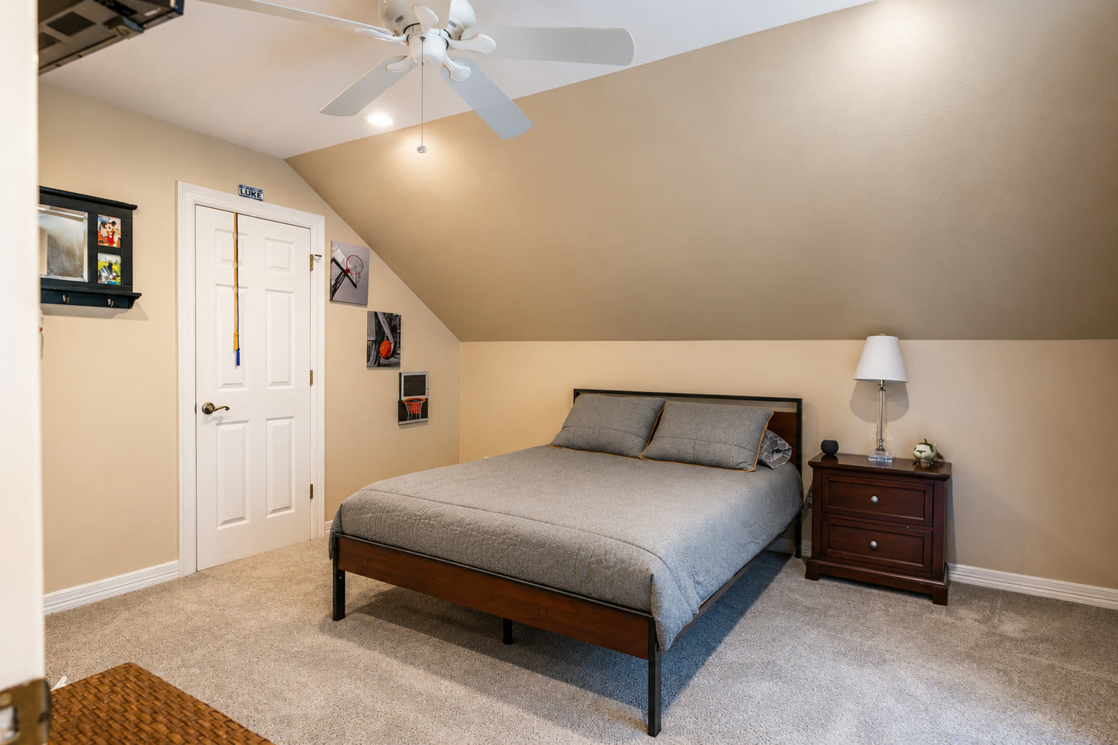 511 Broken Lance Dr — photo 33